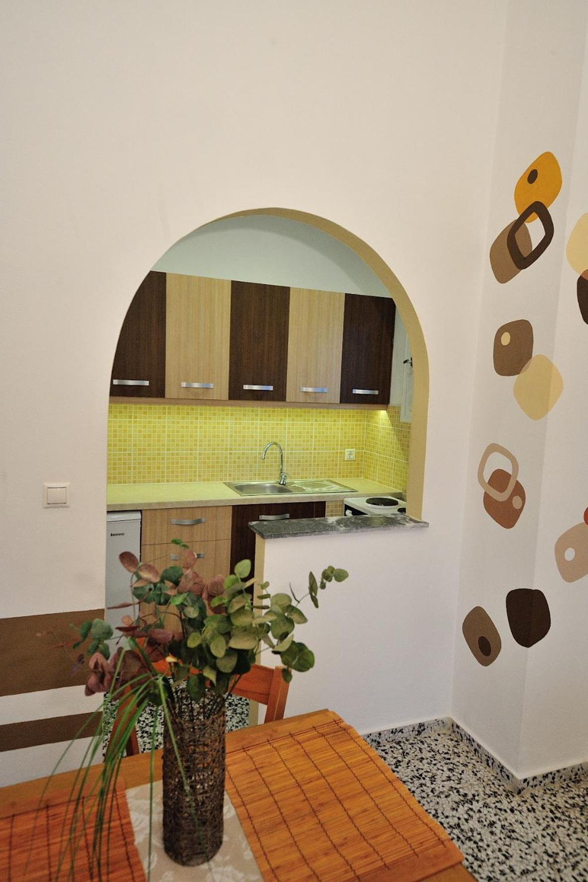 Jeanna Apartment *